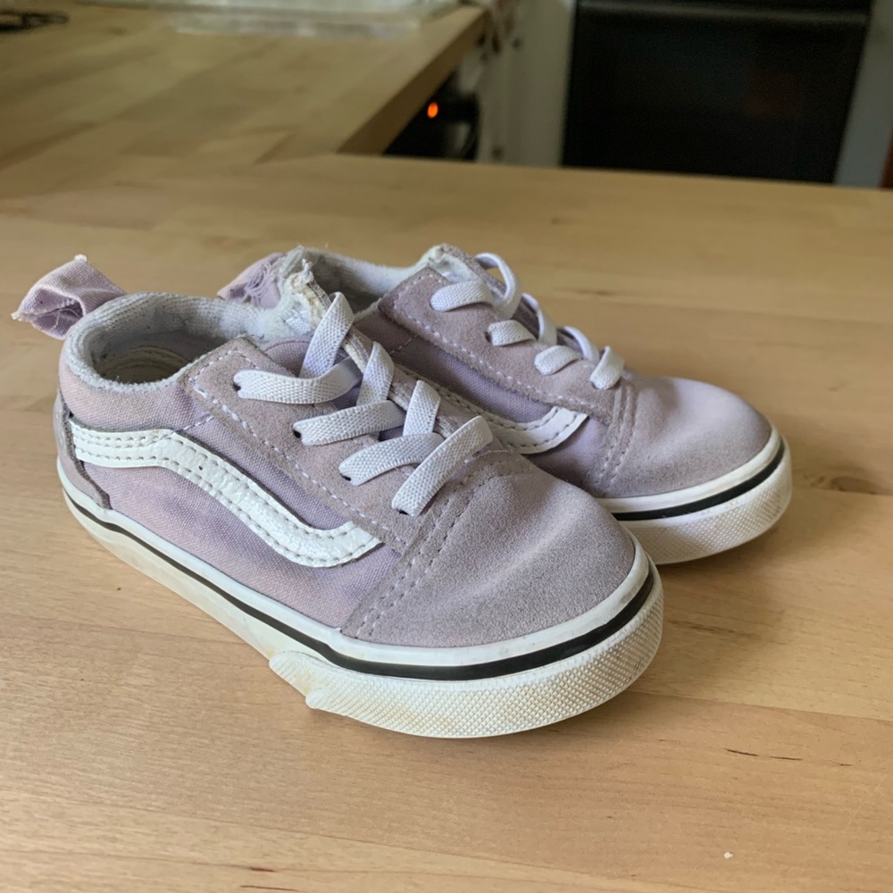 Vans toddler size 7 - Lavender color - Still in great shape!
